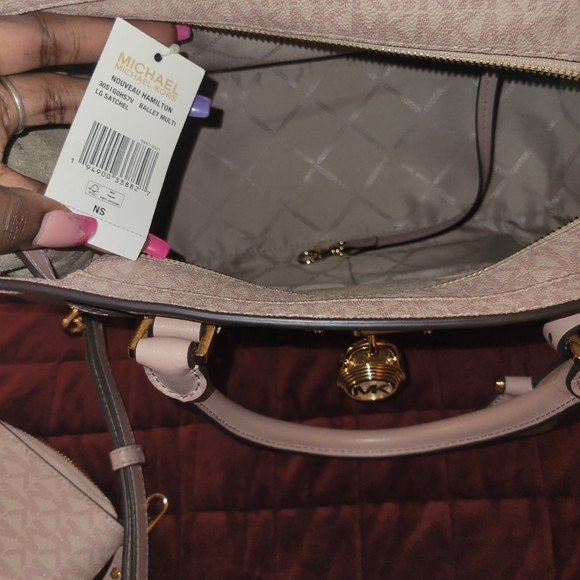 Michael kors nouveau hamilton and matching wallet - Picture 9 of 10